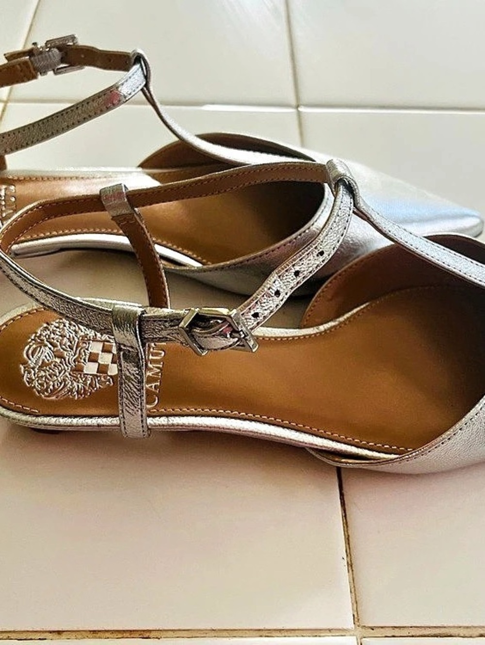 Vince Camuto Pointed-Toe Slingback Heels in Silver Like New